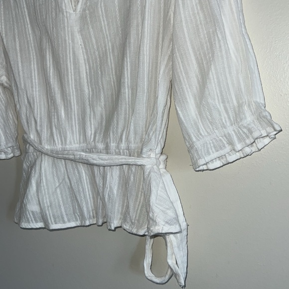 HAYDEN - SMALL WHITE ELASTIC WAIST W/ TIE BLOUSE EUC - Picture 7 of 12